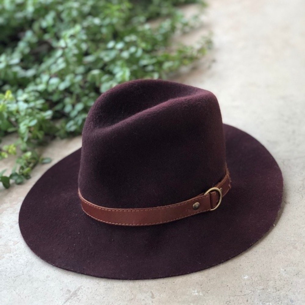 FRYE Felt Tall Crown Fedora Leather Strap